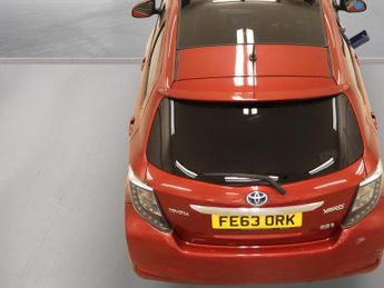 Toyota Yaris 1.5 VVT-h T Spirit Hatchback 5dr Petrol Hybrid CVT Euro 5 (101 p