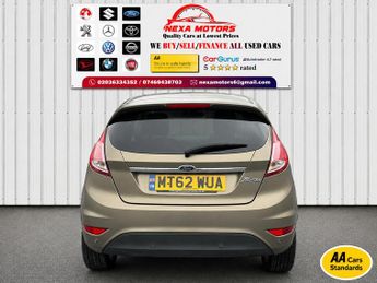 Ford Fiesta 1.6 Titanium Hatchback 5dr Petrol Powershift Euro 5 (105 ps)