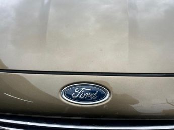 Ford Fiesta 1.6 Titanium Hatchback 5dr Petrol Powershift Euro 5 (105 ps)