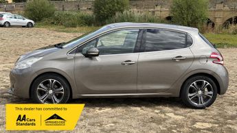 Peugeot 208 1.2 VTi Intuitive Hatchback 5dr Petrol Manual Euro 5 (82 ps)