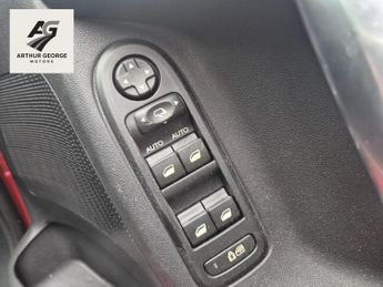 Citroen C3 1.6 HDi Exclusive Hatchback 5dr Diesel Manual Euro 4 (90 ps)