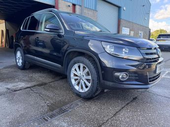 Volkswagen Tiguan 2.0 TDI BlueMotion Tech SE SUV 5dr Diesel Manual 2WD Euro 5 (s/s