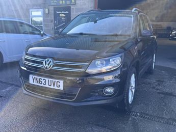 Volkswagen Tiguan 2.0 TDI BlueMotion Tech SE SUV 5dr Diesel Manual 2WD Euro 5 (s/s