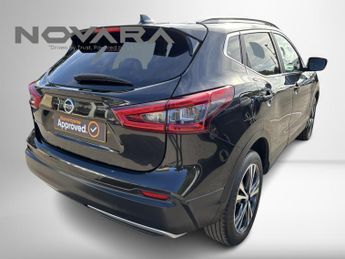 Nissan Qashqai 1.3 DIG-T N-Connecta SUV 5dr Petrol Manual Euro 6 (s/s) (160 ps)