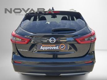 Nissan Qashqai 1.3 DIG-T N-Connecta SUV 5dr Petrol Manual Euro 6 (s/s) (160 ps)