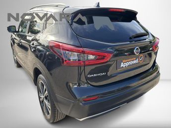 Nissan Qashqai 1.3 DIG-T N-Connecta SUV 5dr Petrol Manual Euro 6 (s/s) (160 ps)