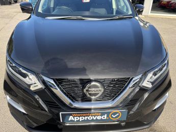 Nissan Qashqai 1.3 DIG-T N-Connecta SUV 5dr Petrol Manual Euro 6 (s/s) (160 ps)