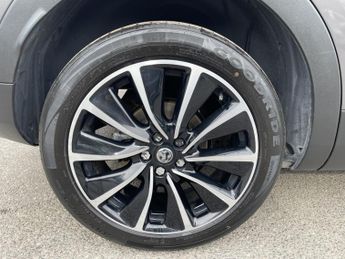 Vauxhall Grandland X 1.2 Turbo Elite Nav SUV 5dr Petrol Manual 6Spd Euro 6 (s/s) (130
