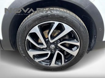 Vauxhall Grandland X 1.2 Turbo Elite Nav SUV 5dr Petrol Manual 6Spd Euro 6 (s/s) (130