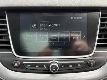 Vauxhall Grandland X 1.2 Turbo Elite Nav SUV 5dr Petrol Manual 6Spd Euro 6 (s/s) (130