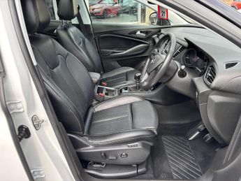 Vauxhall Grandland X 1.2 Turbo Elite Nav SUV 5dr Petrol Manual 6Spd Euro 6 (s/s) (130