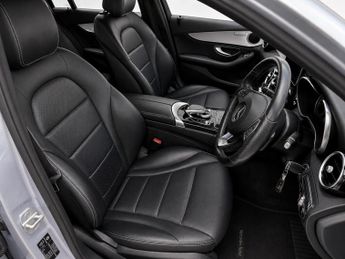Mercedes-Benz C Class 2.0 C200 Sport Saloon 4dr Petrol 7G-Tronic+ Euro 6 (s/s) (184 ps