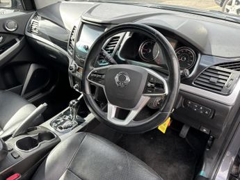 SsangYong Korando 2.2D Ultimate SUV 5dr Diesel Auto 4WD Euro 6 (178 ps)