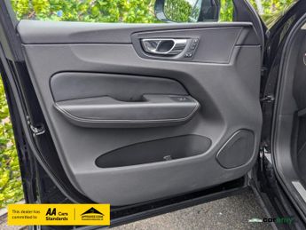 Volvo XC60 2.0 B5 MHEV Inscription Pro SUV 5dr Diesel Hybrid Auto AWD Euro 