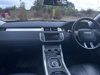 Land Rover Range Rover Evoque 2.0 TD4 SE Tech SUV 5dr Diesel Auto 4WD Euro 6 (s/s) (180 ps)