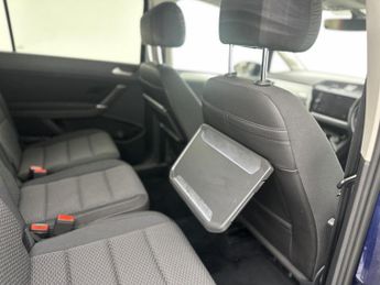 Volkswagen Touran 2.0 TDI SE MPV 5dr Diesel DSG Euro 6 (s/s) (150 ps)