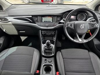 Vauxhall Astra 1.2 Turbo Griffin Edition Hatchback 5dr Petrol Manual Euro 6 (s/