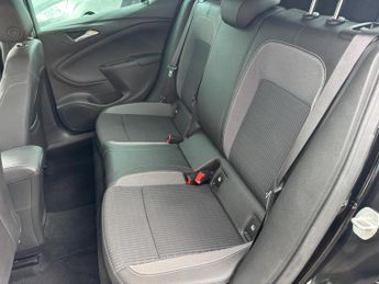 Vauxhall Astra 1.2 Turbo Griffin Edition Hatchback 5dr Petrol Manual Euro 6 (s/