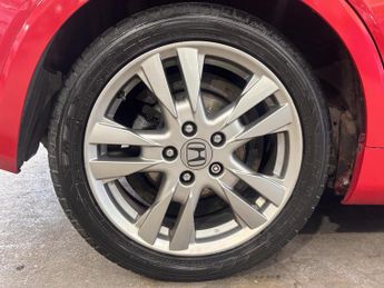Honda Civic 1.8 i-VTEC Si Hatchback 5dr Petrol Manual (155 g/km, 138 bhp)