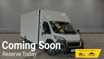Peugeot Boxer 2.0 BlueHDi 335 Built for Business Low Floor Luton 4dr Diesel Ma