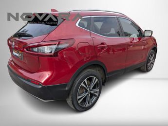 Nissan Qashqai 1.3 DIG-T N-Connecta SUV 5dr Petrol Manual Euro 6 (s/s) (140 ps)