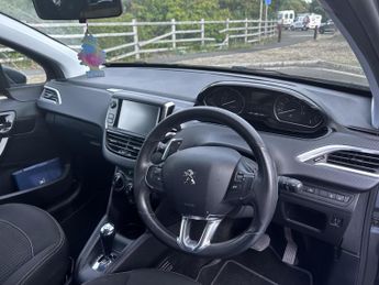 Peugeot 208 1.2 PureTech Active Hatchback 5dr Petrol ETG Euro 6 (s/s) (82 ps