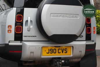 Land Rover Defender 110 3.0 D250 MHEV SE Hard Top SUV 5dr Diesel Auto 4WD MWB Euro 6 (s/