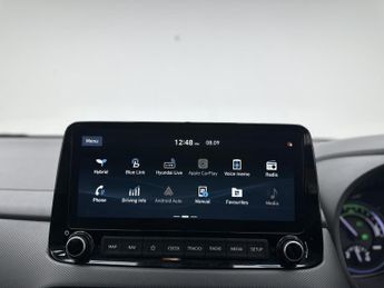 Hyundai KONA 1.6 h-GDi Premium SUV 5dr Petrol Hybrid DCT Euro 6 (s/s) (141 ps