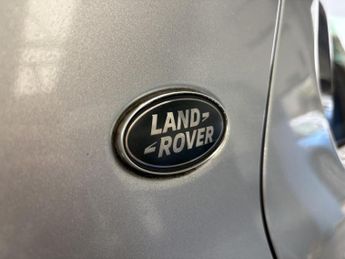 Land Rover Discovery Sport 2.0 TD4 HSE Black SUV 5dr Diesel Auto 4WD Euro 6 (s/s) (180 ps)