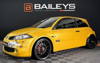 Renault Megane 2.0T Team F1 Team R26 Hatchback 3dr Petrol Manual (200 g/km, 230