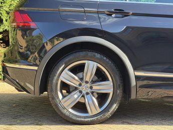Volkswagen Tiguan 1.5 TSI EVO R-Line SUV 5dr Petrol DSG Euro 6 (s/s) (150 ps)
