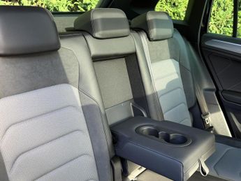 Volkswagen Tiguan 1.5 TSI EVO R-Line SUV 5dr Petrol DSG Euro 6 (s/s) (150 ps)