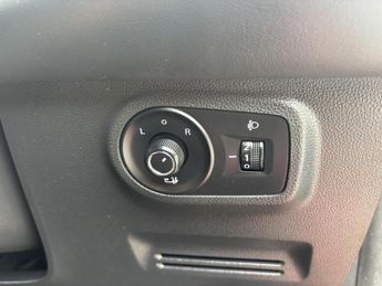 MG MG ZS 1.5 VTi-TECH Exclusive SUV 5dr Petrol Manual Euro 6 (s/s) (106 p