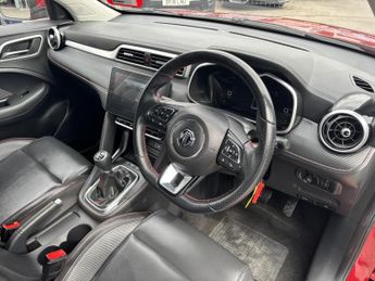 MG MG ZS 1.5 VTi-TECH Exclusive SUV 5dr Petrol Manual Euro 6 (s/s) (106 p