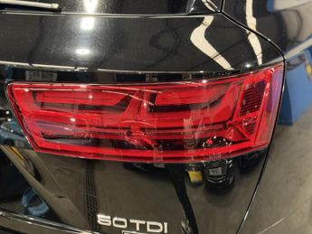 Audi Q7 3.0 TDI V6 S line SUV 5dr Diesel Tiptronic quattro Euro 6 (s/s) 