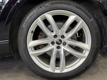 Audi Q7 3.0 TDI V6 S line SUV 5dr Diesel Tiptronic quattro Euro 6 (s/s) 