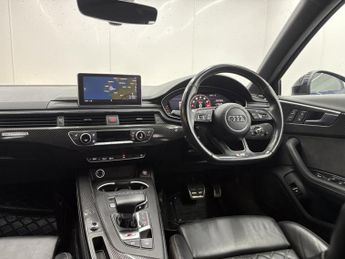 Audi S4 Avant 3.0 TFSI V6 Estate 5dr Petrol Tiptronic quattro Euro 6 (s/s) (35