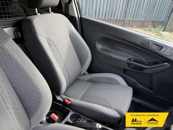 Ford Fiesta Van 1.5 TDCi Sport Panel Van 3dr Diesel Manual (94 g/km, 93.7 bhp)