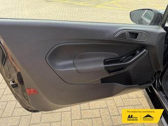 Ford Fiesta Van 1.5 TDCi Sport Panel Van 3dr Diesel Manual (94 g/km, 93.7 bhp)