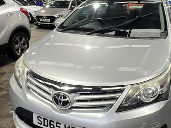 Toyota Avensis 2.2 D-CAT Icon Business Edition Saloon 4dr Diesel Auto Euro 5 (1