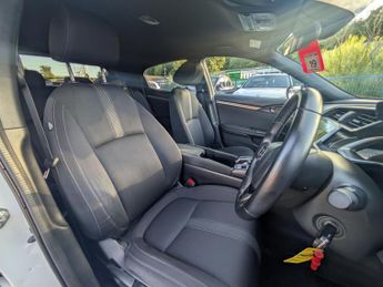 Honda Civic 1.0 VTEC Turbo SR Hatchback 5dr Petrol Manual Euro 6 (s/s) (126 