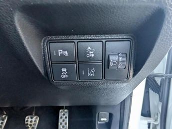 Honda Civic 1.0 VTEC Turbo SR Hatchback 5dr Petrol Manual Euro 6 (s/s) (126 