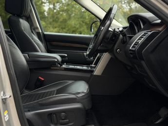 Land Rover Discovery 3.0 TD V6 HSE Luxury SUV 5dr Diesel Auto 4WD Euro 6 (s/s) (258 p