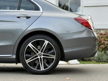 Mercedes-Benz C Class 2.0 C220d Sport Saloon 4dr Diesel G-Tronic+ Euro 6 (s/s) (194 ps