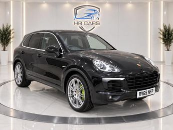 Porsche Cayenne 3.0 V6 E-Hybrid S SUV 5dr Petrol Plug-in Hybrid TiptronicS 4WD E