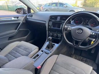 Volkswagen Golf 2.0 TDI BlueMotion Tech GT Hatchback 5dr Diesel Manual Euro 5 (s