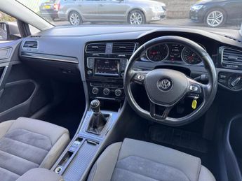 Volkswagen Golf 2.0 TDI BlueMotion Tech GT Hatchback 5dr Diesel Manual Euro 5 (s