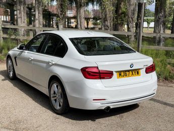 BMW 3 Series 1.5 318i Sport Saloon 4dr Petrol Manual Euro 6 (s/s) (136 ps)