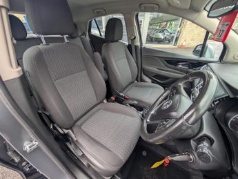 Vauxhall Mokka X 1.4i Turbo Design Nav SUV 5dr Petrol Auto Euro 6 (140 ps)
