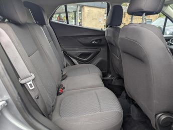 Vauxhall Mokka X 1.4i Turbo Design Nav SUV 5dr Petrol Auto Euro 6 (140 ps)